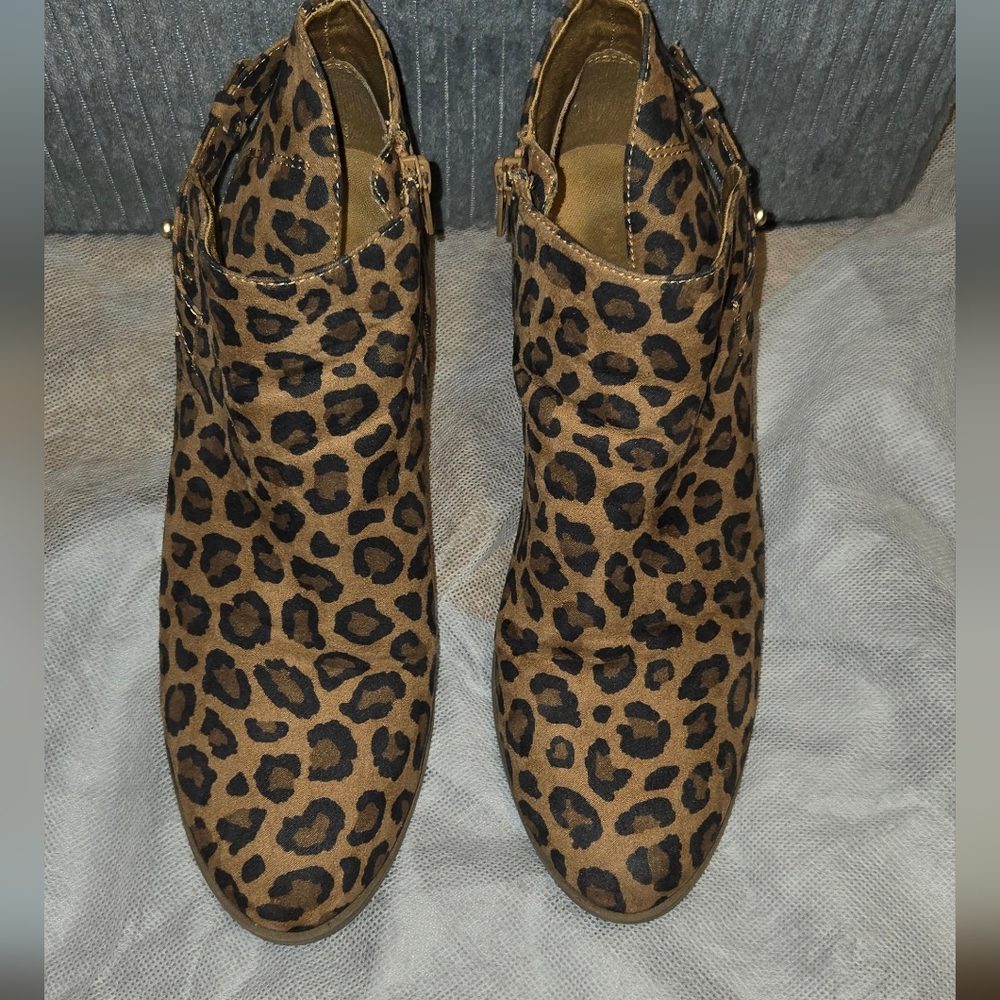 Used boots - Picture 2 of 4